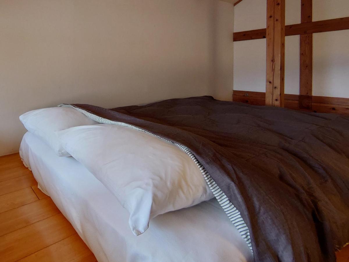 Bed and Breakfast Yufuin Flora House Exterior foto